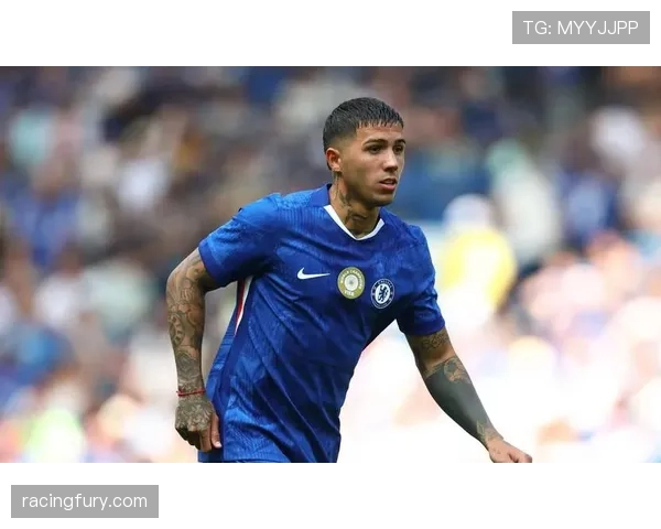 伯恩茅斯2-2狼队，主队两度在落后情况下通过快速边路配合迅速扳平比分